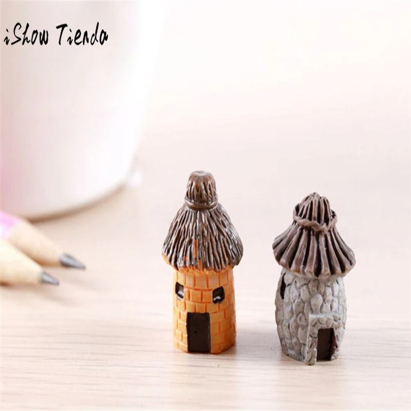 

2 Pcs Mini Round Cartoon Expression House Resin Decorations For Home And Garden DIY Mini Craft Cottage Landscape Decoration