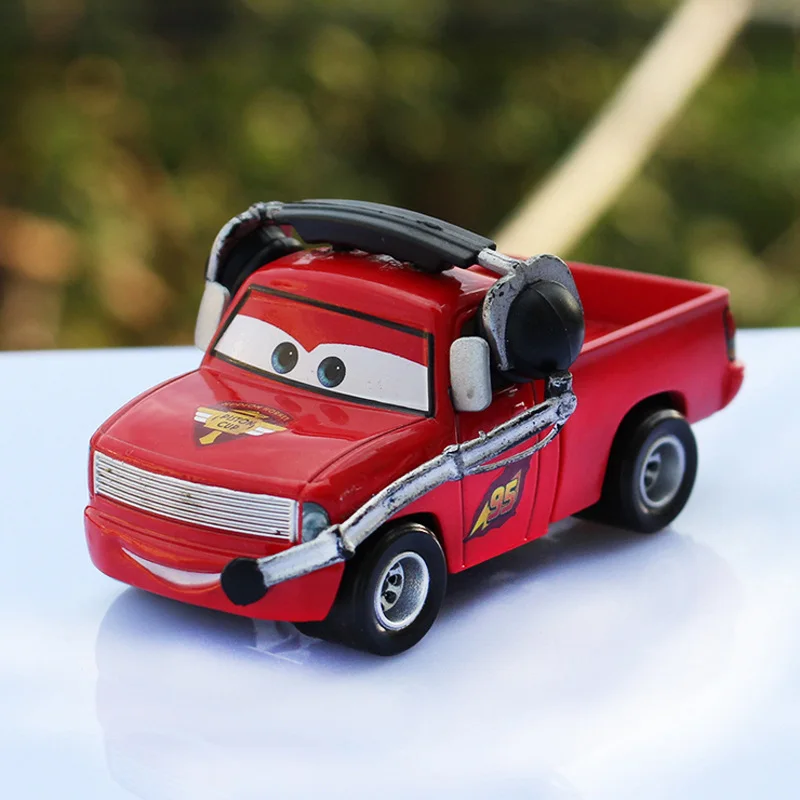 Автомобиль Диснея Pixar McQueen Mater автомобиль пикап 1:55 литье под давлением игрушки из