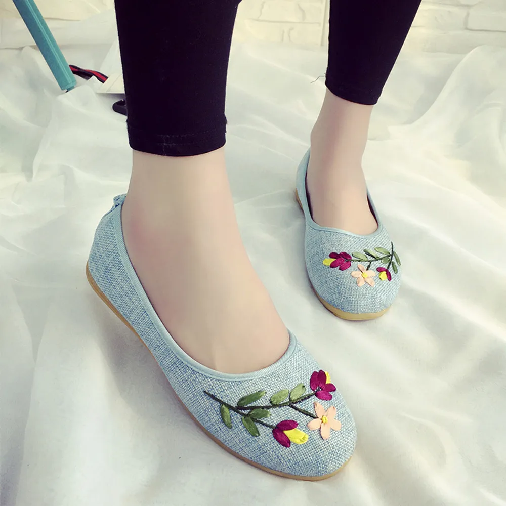 ladies shoes platform Vintage Embroidered Women Flower Slip Fabric