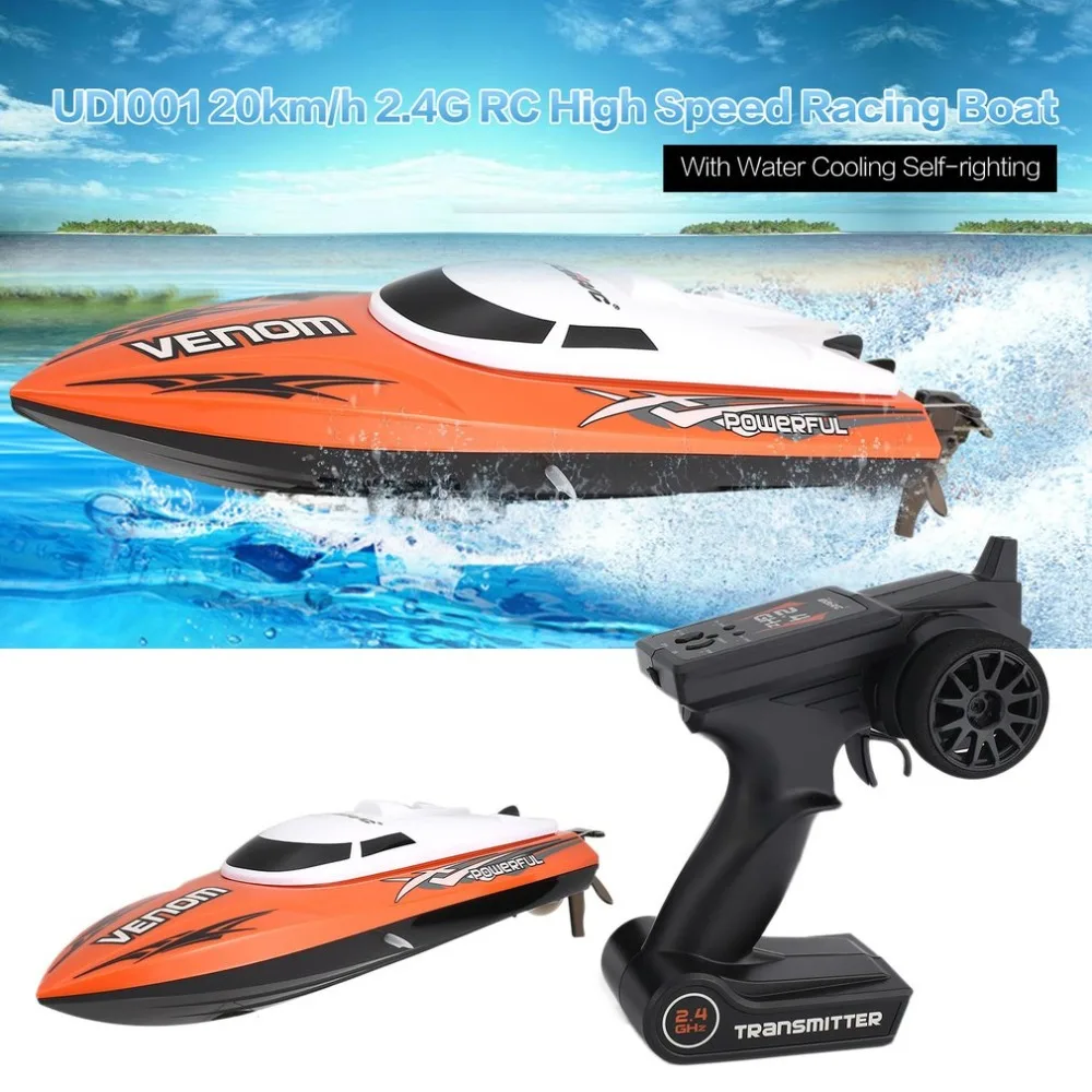 

UDI001 20km/h 2.4G Brushed High Speed RC Remote Control Racing Boat Speedboat Ship with Water Cooling System Self-righting