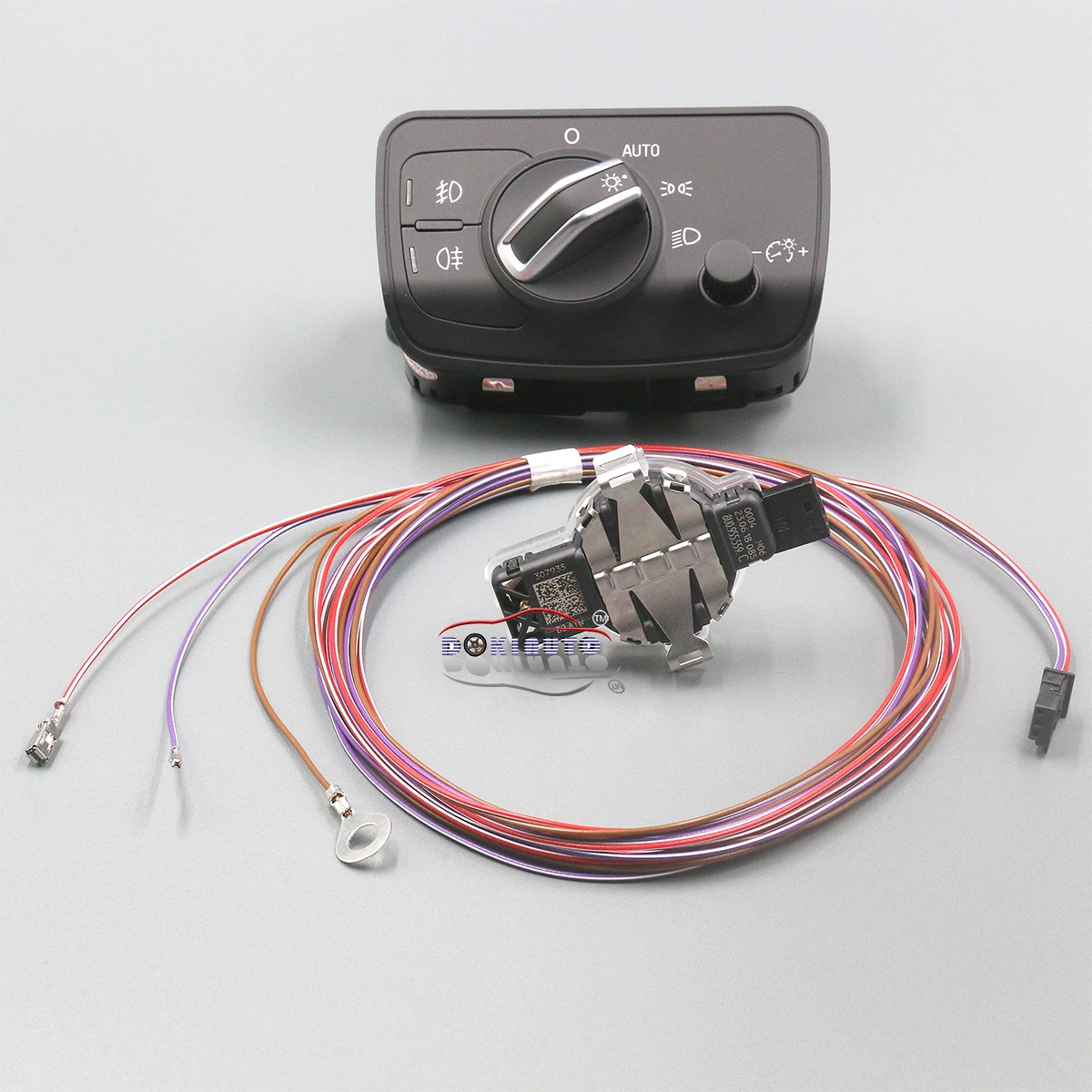 

For Audi A3 8V Rain sensor Automatic wiper Auto Head light Sensor with Headlight Switch
