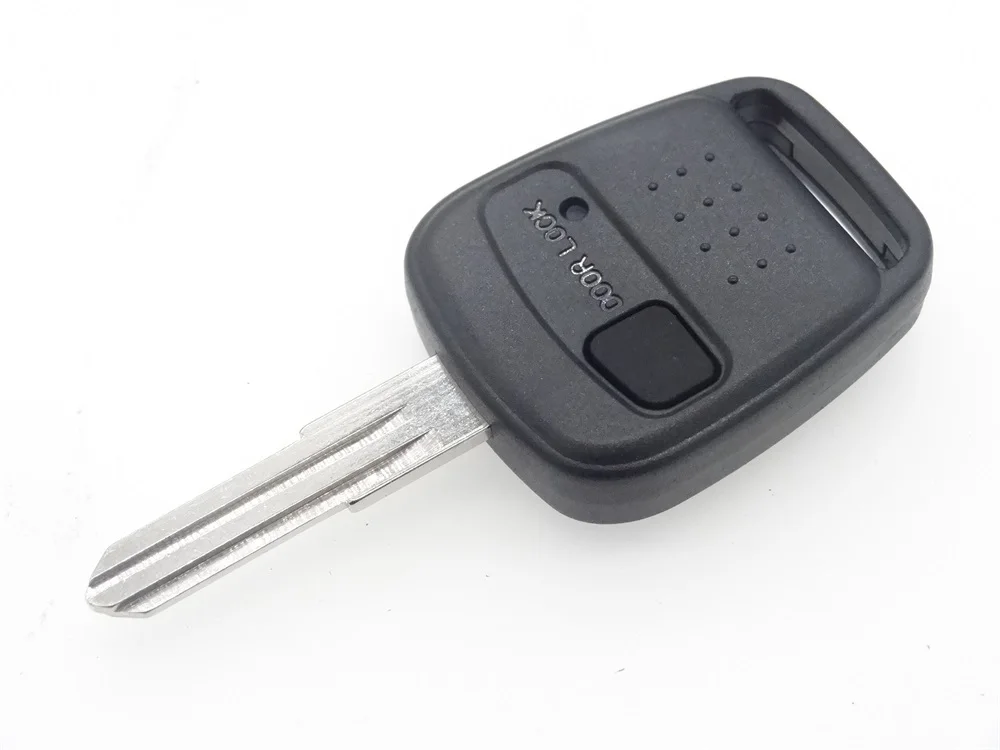 REPLACEMENT Shell Remote Key Keyless Entry Case Fob 2 Button For Nissan Case Soft rubber pad