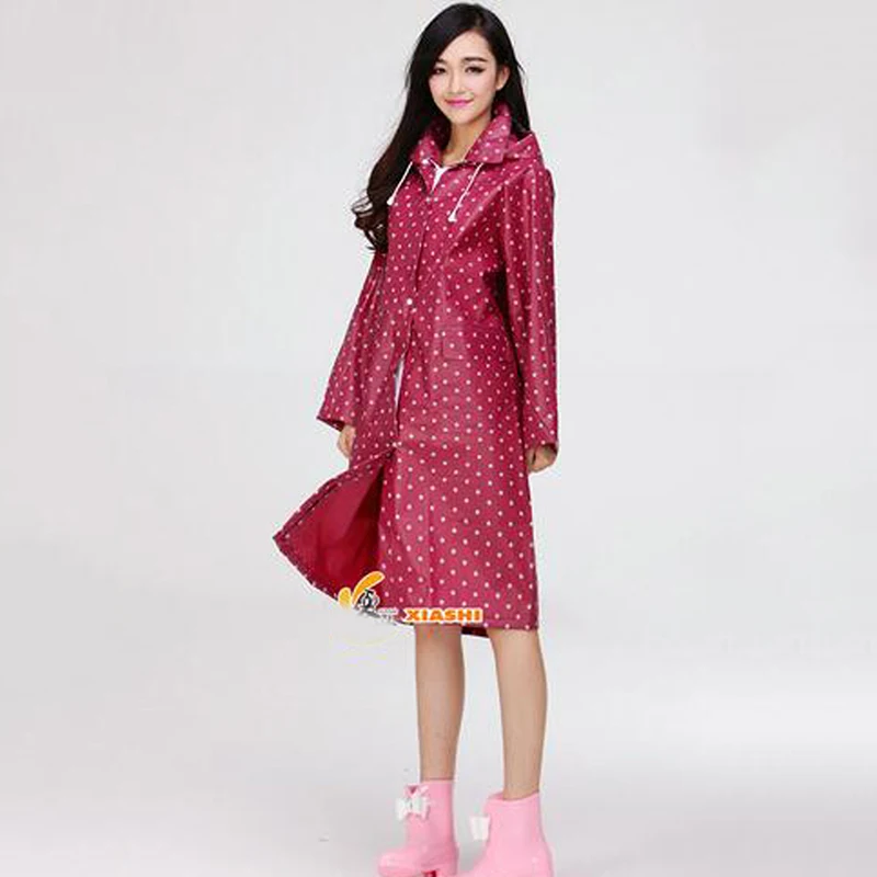 

FREE SHIPPING FASHION WOMEN'S EVA RAINCOAT OUTDOOR TRAVEL WATERPROOF RAIN COAT Ms. capa de chuva
