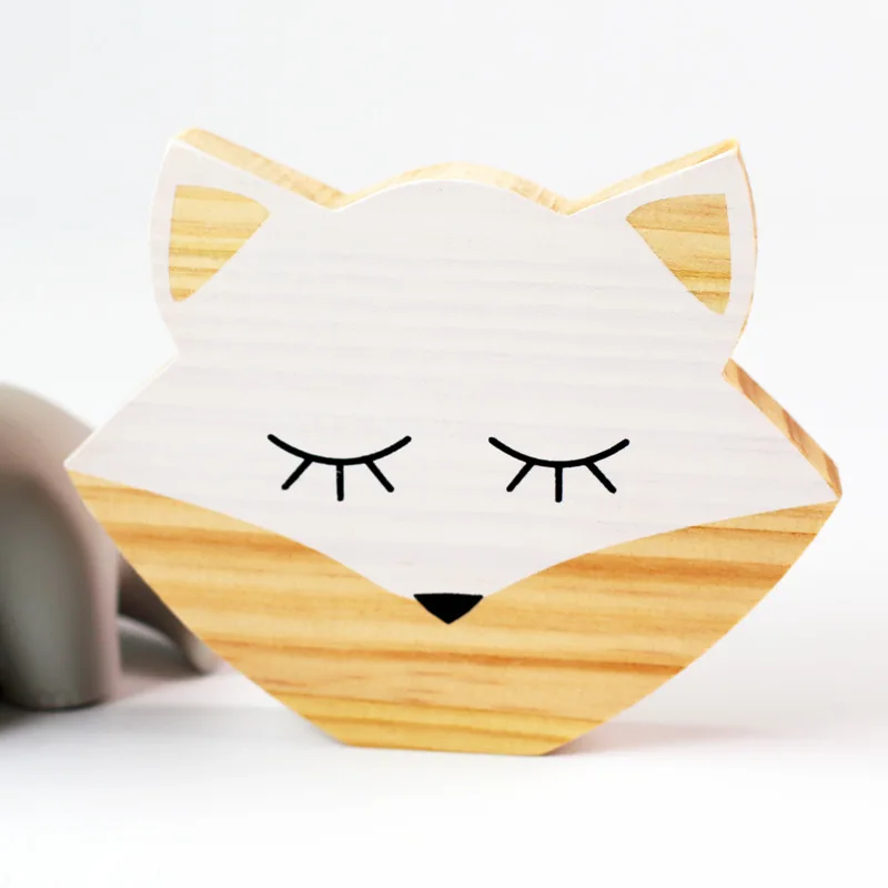 

Scandinavian Style Wooden Closed Eyes Rabbit Fox Bear Figurine Sign for Baby Children Room Decoration Nursery Photography Props
