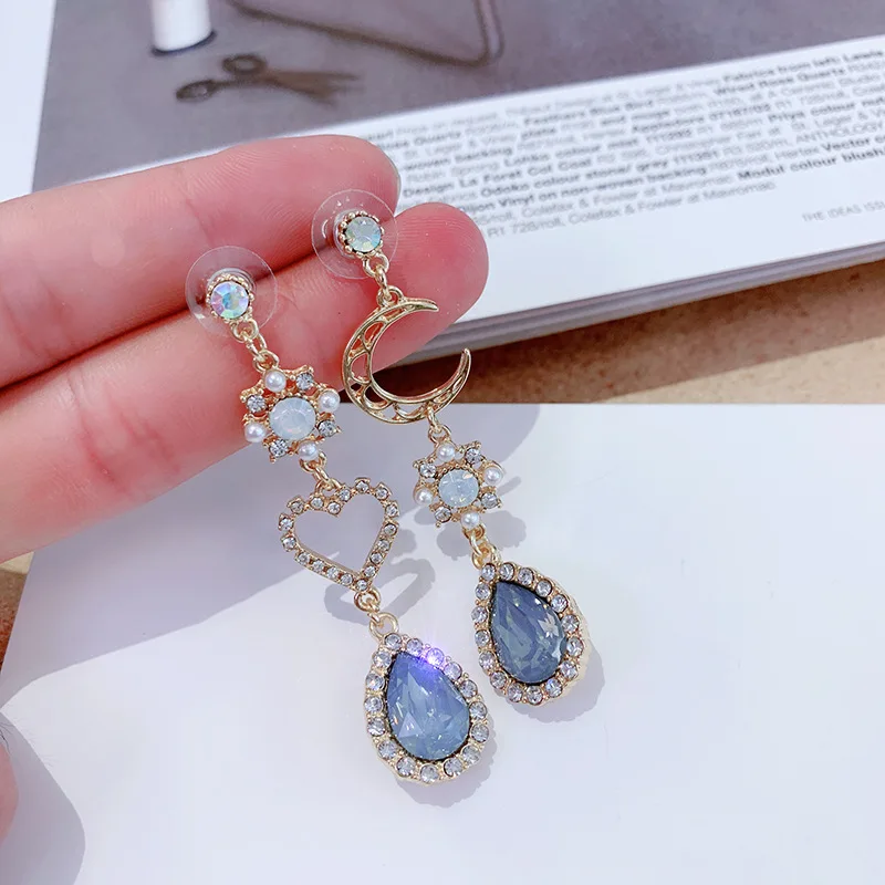 

Korean Fashion Rhinestone Heart Moon Long Drop Earrings For Women 2019 New Elegant Sweet Earrings Jewlery