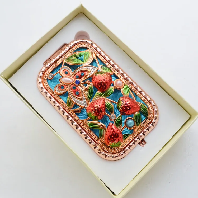 Women Chic Retro Vintage Classic Gold Metal Pocket Mirror Compact