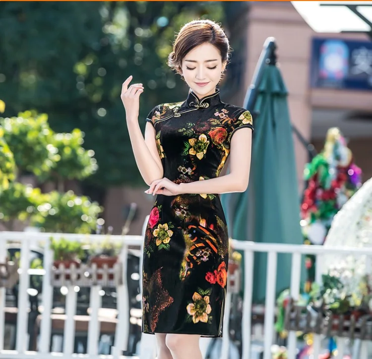 Шанхай история платье Ципао элегантное бархатное платье с коротким рукавом тонкое традиционное китайское платье ретро Чонсам черное - Цвет: Черный