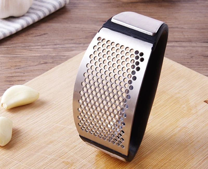 Metal Garlic Press Creative Garlic Chopper Mincer Hand Press Garlic Ginger Onion Crusher Slicer Grater Kitchen Accessories (3)