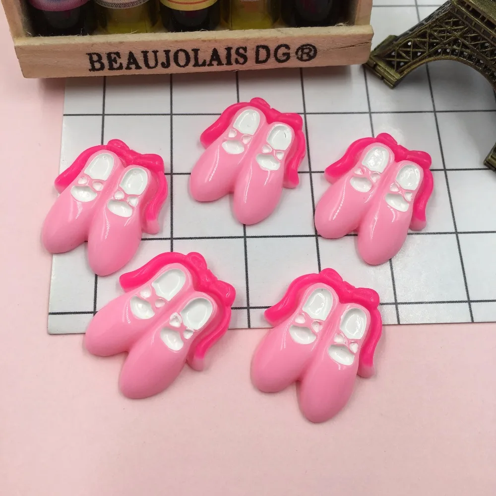

Resin Ballet Shoes, Resin Flat Back Cabochon for Phone Decoration, Hair Bow Center DIY (22*25mm)