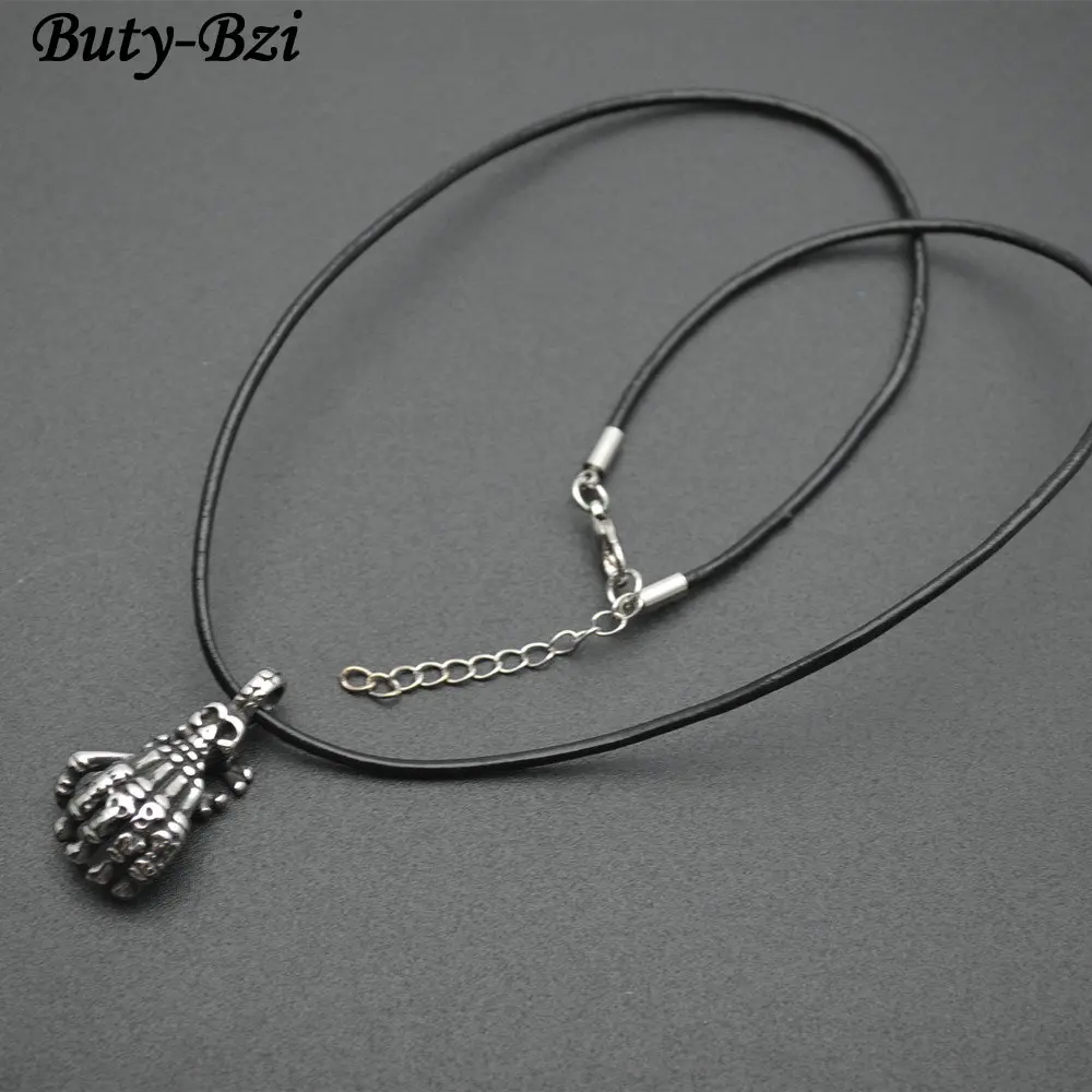 New Designs Fashion Jewelry Stainless Steel Pendant Black Leather Cord