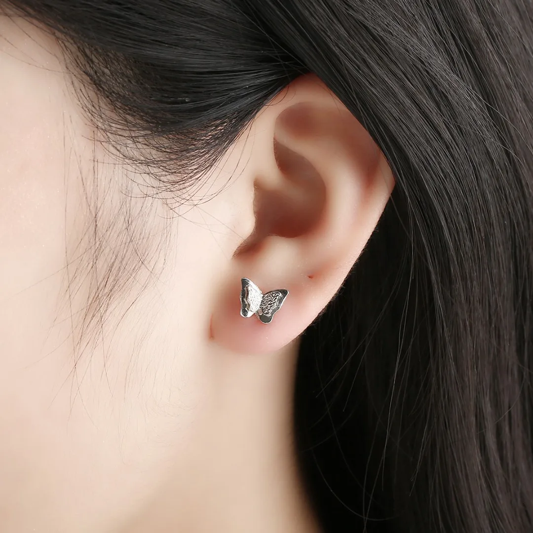 Charming Stainless Steel Lovely Butterfly Ear Stud Rose Gold Sliver Color Fashion Earrings Chic Animal Jewelry Gifts For Women