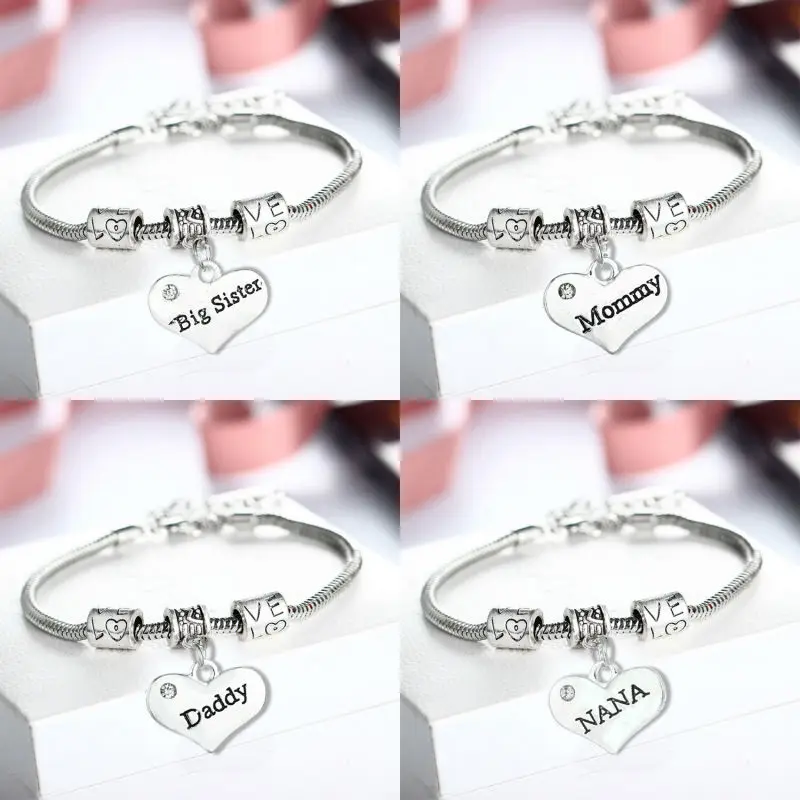 

Family Mom Dad Sister Niece Bracelet Love Heart Charms Bangle Best Friend Birthday Women Men Jewelry Father's /Mother's Day Gift