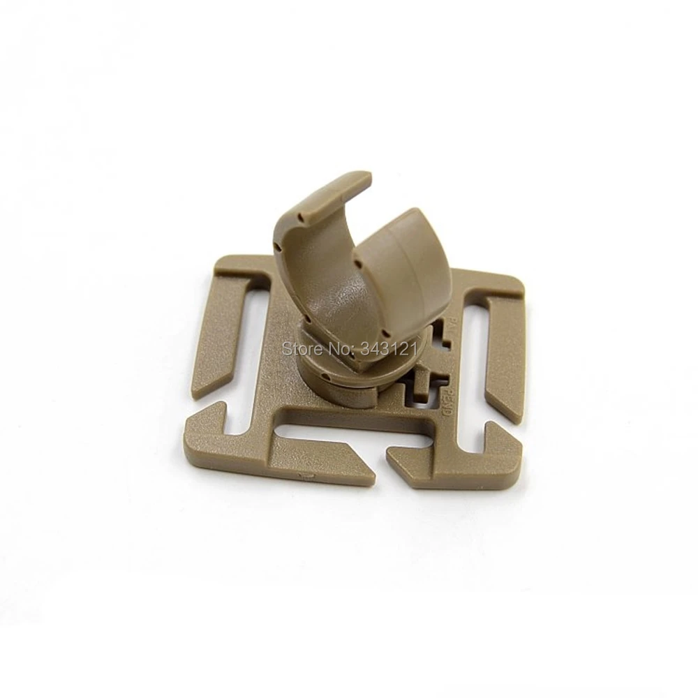 Backpack hanger (17)