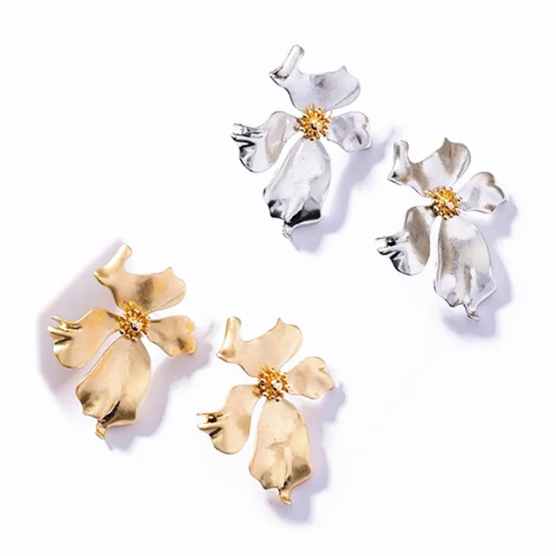 

Bovvsky Vintage Exaggerated Gold Metal Flower Big Earrings for Women stereo flower earrings Girl Wedding Party Jewelry Gift