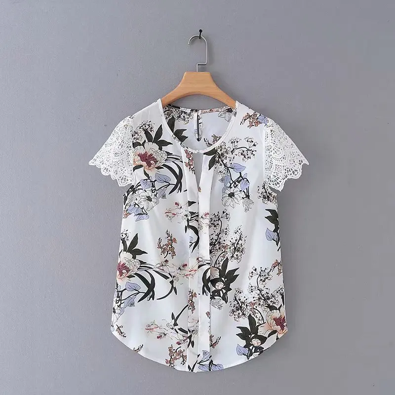 

YD35-8901 European and American Fashion Wind Printed Lace Sleeve Top
