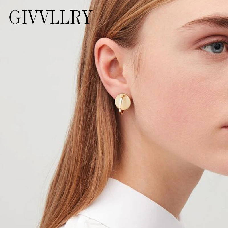 

GIVVLLRY Minimalist Circle Stud Earrings for Women Bohemian Gold Silver geometric Metal Sequin Stud Earrings Fashion Jewelry