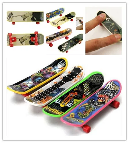 

1 pcs Mini Finger Board Fingerboard Skate Boarding Toys Cute Party Favor Gift gag toys for Kids children