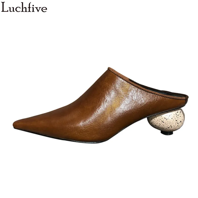 

Luchfive Brown Special Heel Pumps Women Cow Leather Pointed Toe Slip-On Slippers Runway Casual Shoes Women Chaussures Femme 2019
