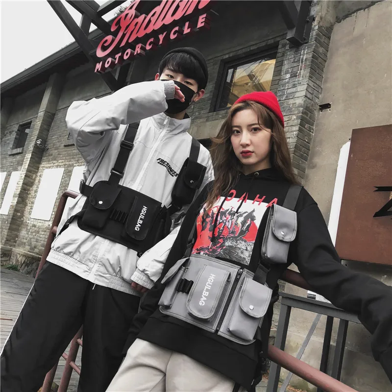 

2019 New Chest Rig Black Waist Bag Pack Multi-pocket Hip Hop Streetwear Functional Military Tactical Chest Outdoor Bag