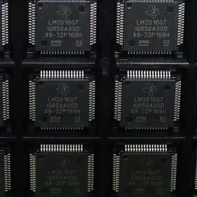 

LM3S1607-IQR50-A0 LM3S1607 LQFP64 100% new original integrated IC chip
