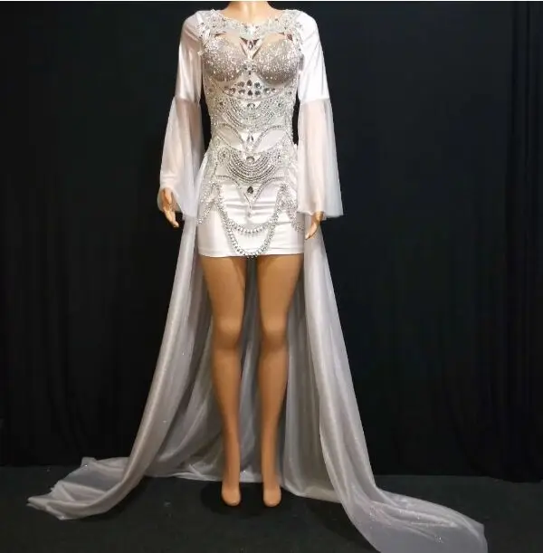 dress with trail Белые кристаллы платье длинный хвост женщин день рождения, празднование платья костюм выпускного вечера Сияющие Стразы вечерний наряд DS платье для дискотеки - Цвет: dress with trail