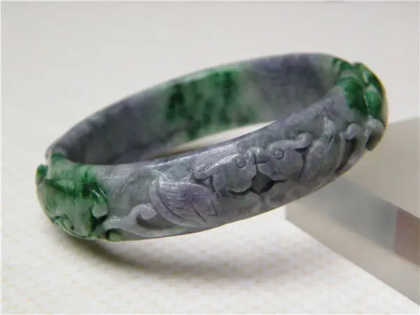 

NEW VINTAGE HAND-CARVED CHINESE PURPLE GREEN JADEITE JADE BANGLE BRACELET 62.5MM a 5.19