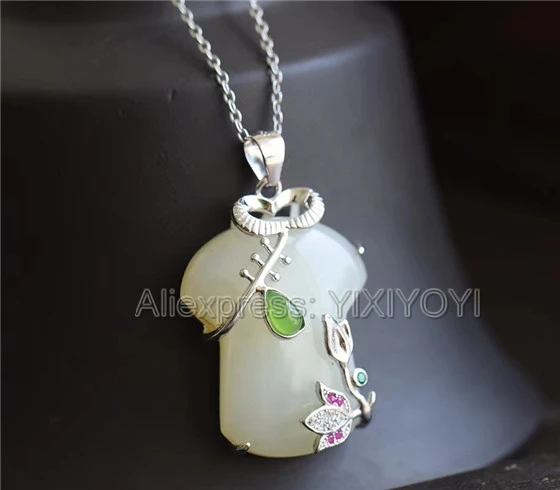 925 Sterling Silver White Green HeTian Jade Inlay Cheongsam Design Dangle Lucky Pendant + Chain Necklace Charm Fine Jewelry Gift 925 Sterling Silver White Green HeTian Jade Inlay Cheongsam Design Dangle Lucky Pendant + Chain Necklace Charm Fine Jewelry Gift