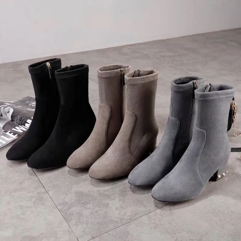 

2017 Hot Spring Autumn Women New Fashion Rain High Knee Length Black Brown Rubber Boots Shoes Woman Ankle Boots