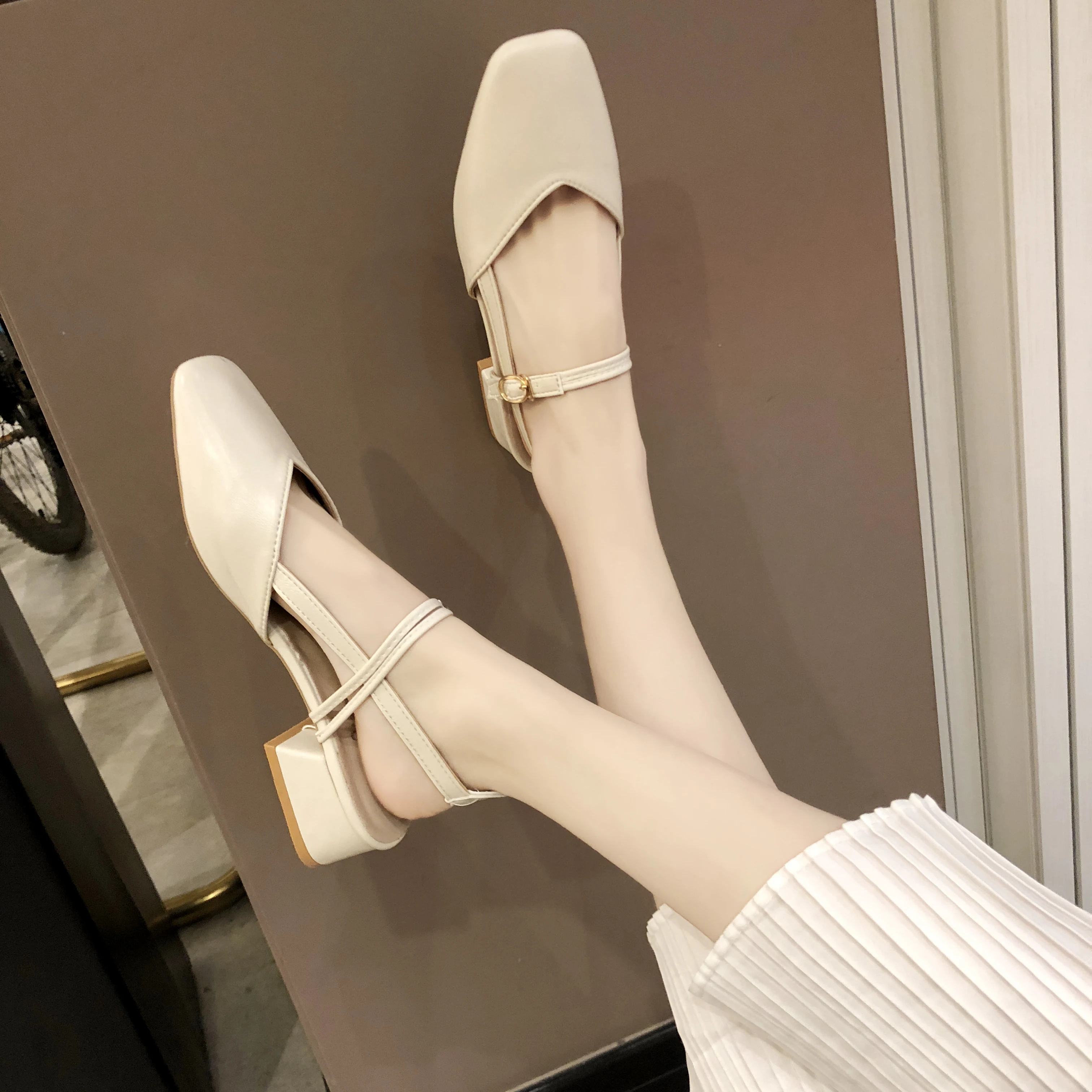 

spring and summer new Korean fine with the a high - heeled shoes sandals shoes small size shoes fashion Square head