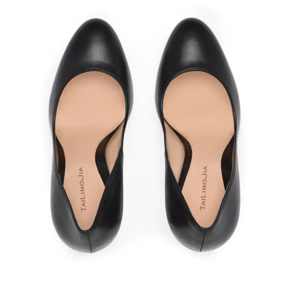 round toe court heels