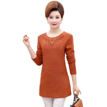 Осенне-зимняя длинная футболка с длинными рукавами для мамы 40-50 лет, тонкая женская рубашка большого размера, бархатные карманы