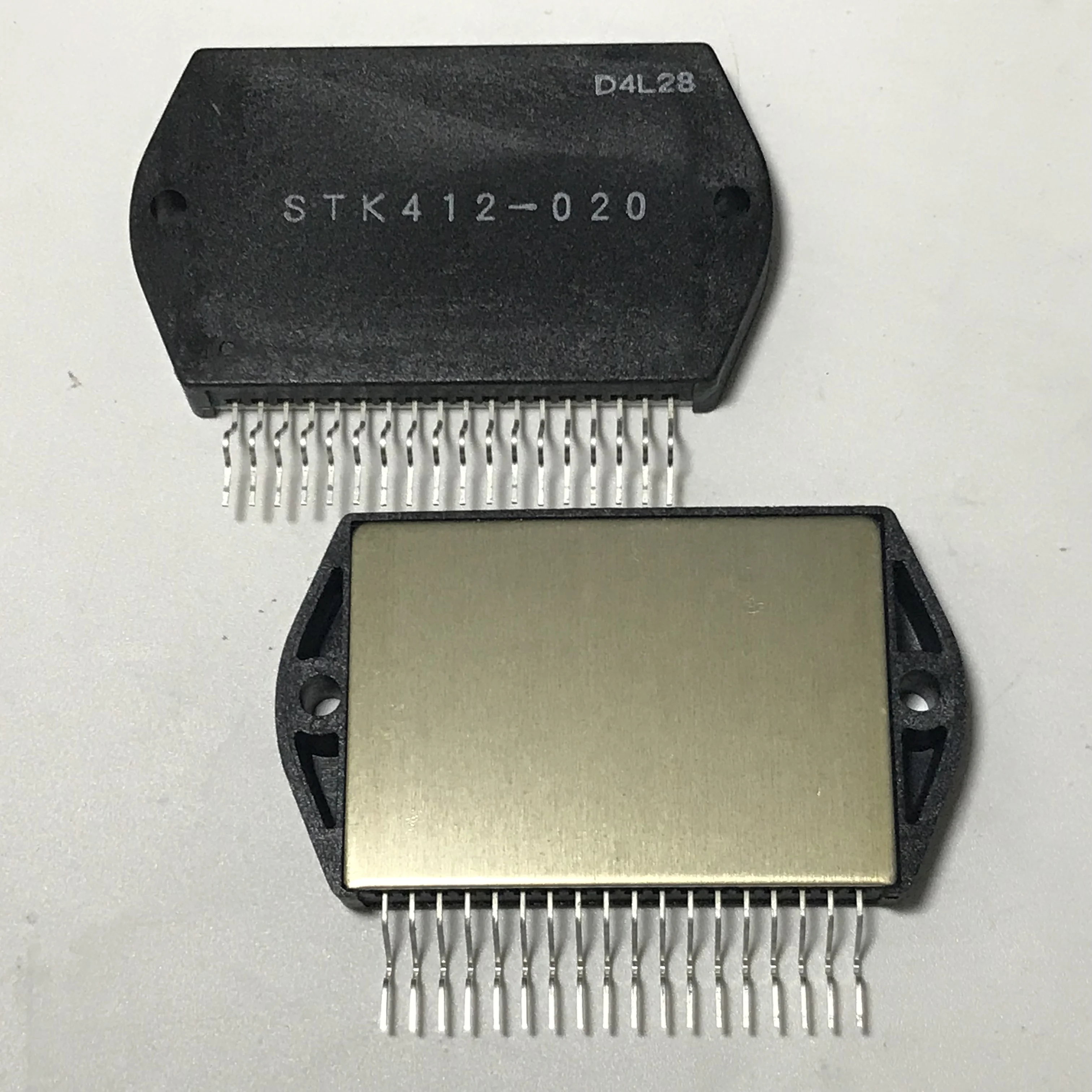 

STK412-020 STK412-030 STK412-150 STK412-200 STK412-210A NEW ORIGINAL 2pcs/lot
