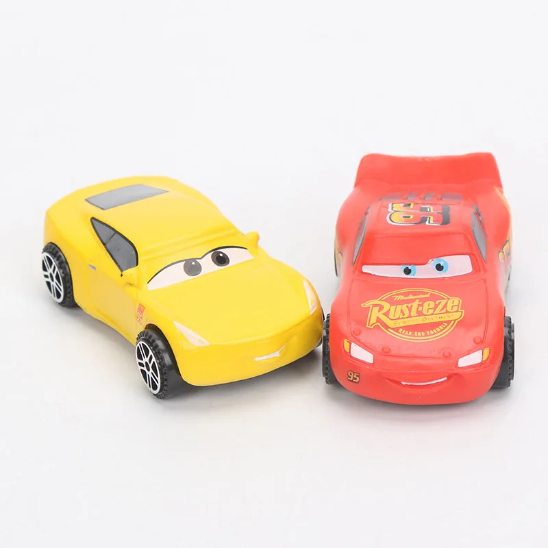 7 см 6 шт./лот Disney Pixar Cars 3 Lightning McQueen Mater Jackson Storm Ramirez 1:55 литье под давлением ABS модель