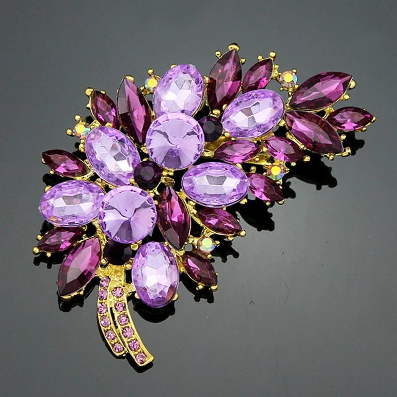 Fashion Crystal Flower Brooch Beautiful design Clear Rhinestone Brooches for women pinsbrooch