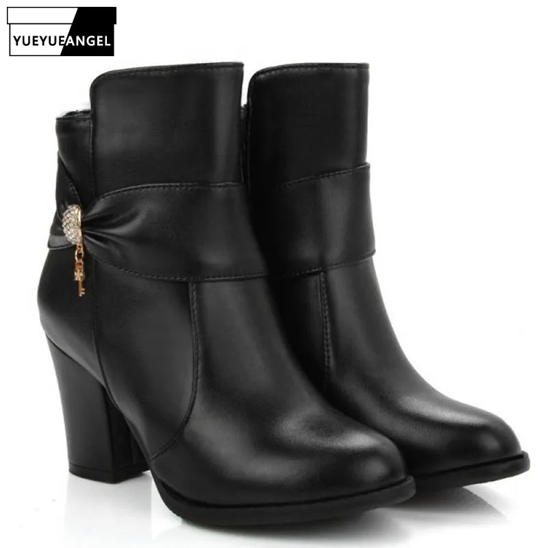 

Butterfly Knot Sweet Round Toe Side Zipper Ankle Boots Womens Winter Rhinestone Patent Leather Bota Feminina Fashion Party Shoes