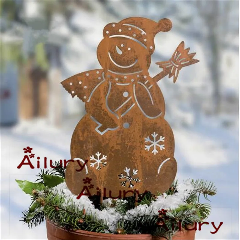 

Rust Color Cute Snowman Flower Insert,Christmas Decoration European Style Wrought Iron Vintage Garden Flowerpot