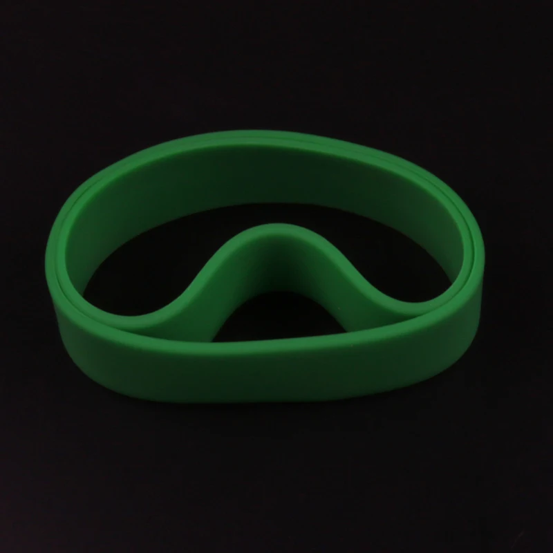 1 Piece Wide Size Personalized Silicone Wristbands Custom Rubber silicone bands for events