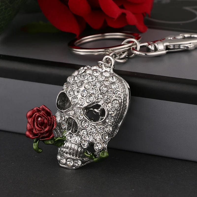 

Fashion hollow out design of car key chain bag skull skull pendant ysk081
