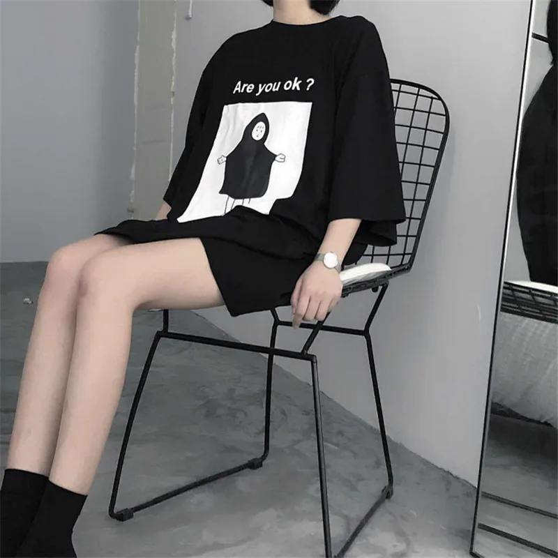 2019 Summer Korean Harajuku Black T-shirts Women Korean Ulzzang Cartoon Graphic Cute Female T Shirt Spring Comic Anime Tee Tops 2019 Summer Korean Harajuku Black T-shirts Women Korean Ulzzang Cartoon Graphic Cute Female T Shirt Spring Comic Anime Tee Tops