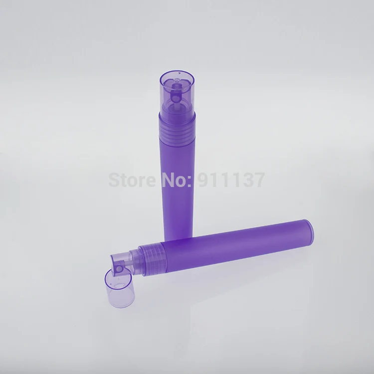 1 ounce plastic spray bottles