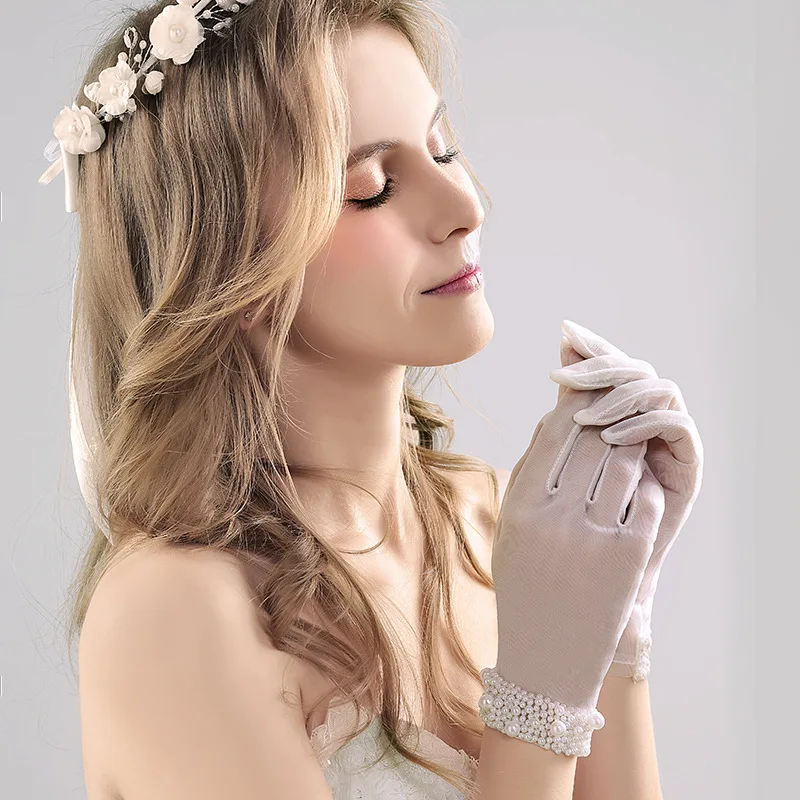 Короткие перчатки для невесты длиной до запястья, цвета слоновой кости, жемчугом, бисером, полупрозрачные перчатки для невесты, женские