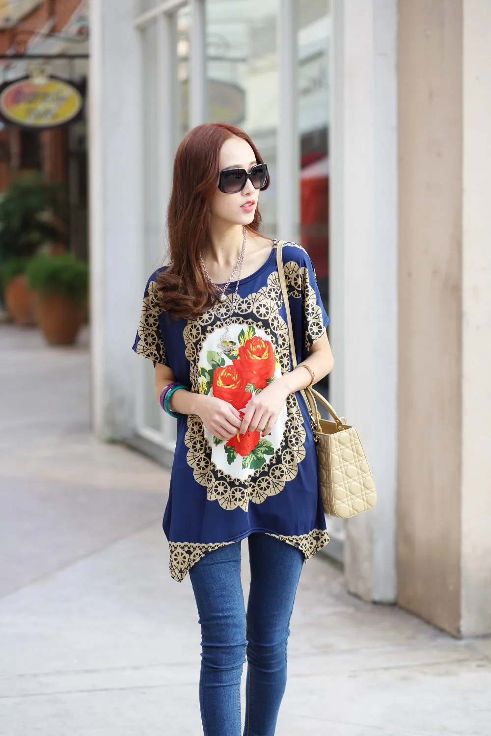YHT006 (10)