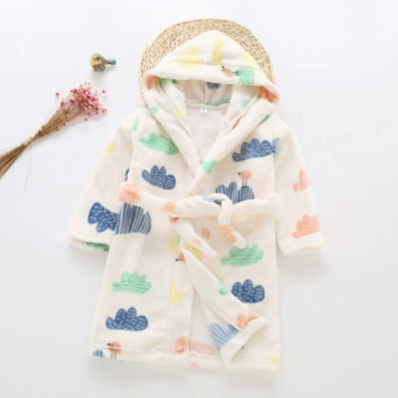 Новое поступление, 12 цветов, зимние фланелевые пижамы для маленьких девочек детская теплая одежда для сна с капюшоном и героями мультфильмов для мальчиков коралловые бархатные халаты, L55