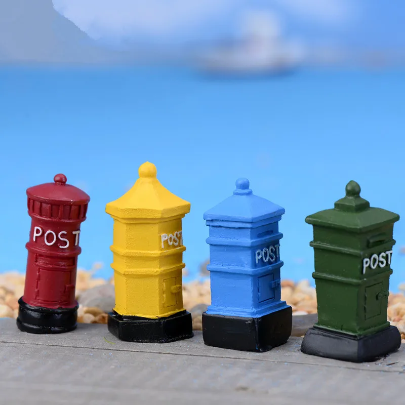 

2Pcs/lot Mini Resin Postbox Fairy Garden Miniatures DIY Decorative Terrarium Figurines European Retro Craft Ornaments