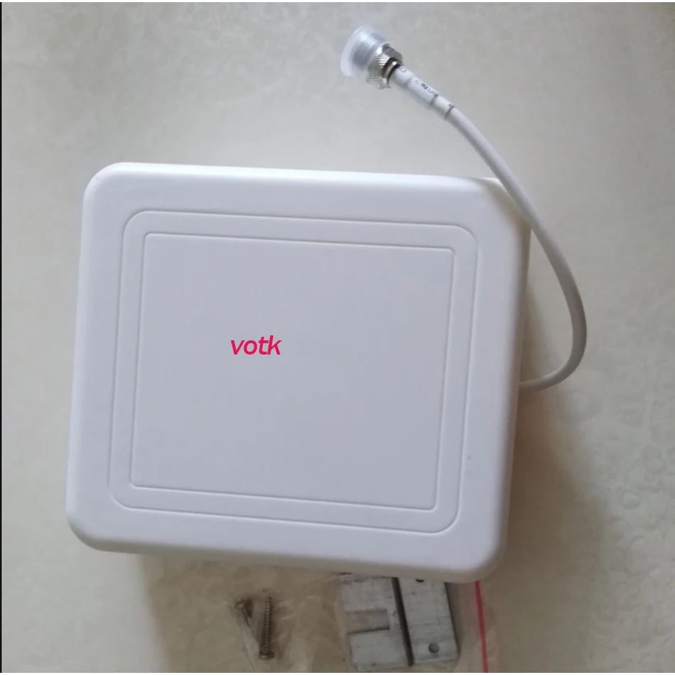 

4GLTE panel antenna 2600mhz indoor panel antenna 3g2g4g outdoor panel antenna 800-2700mhz PANEL ANTENNA for cell phone repeater