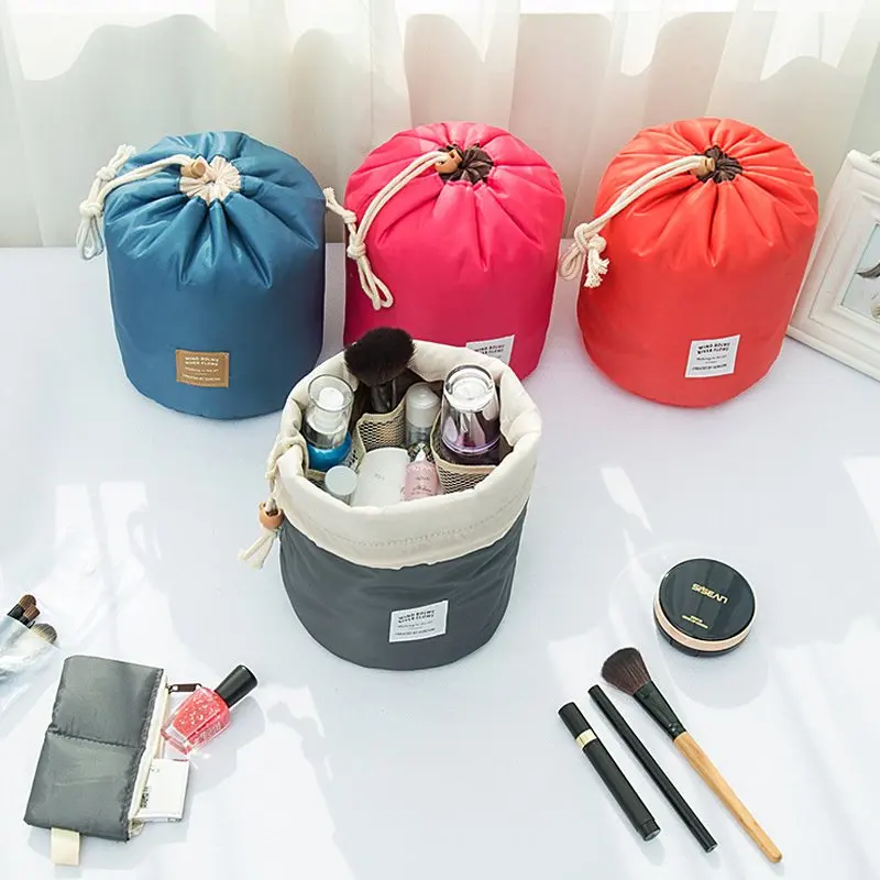 

2019 Fashion Barrel Shaped Travel Cosmetic Bag Nylon High Large Capacity Drawstring Drum Wash Bags Makeup Organizer Beauty Bags