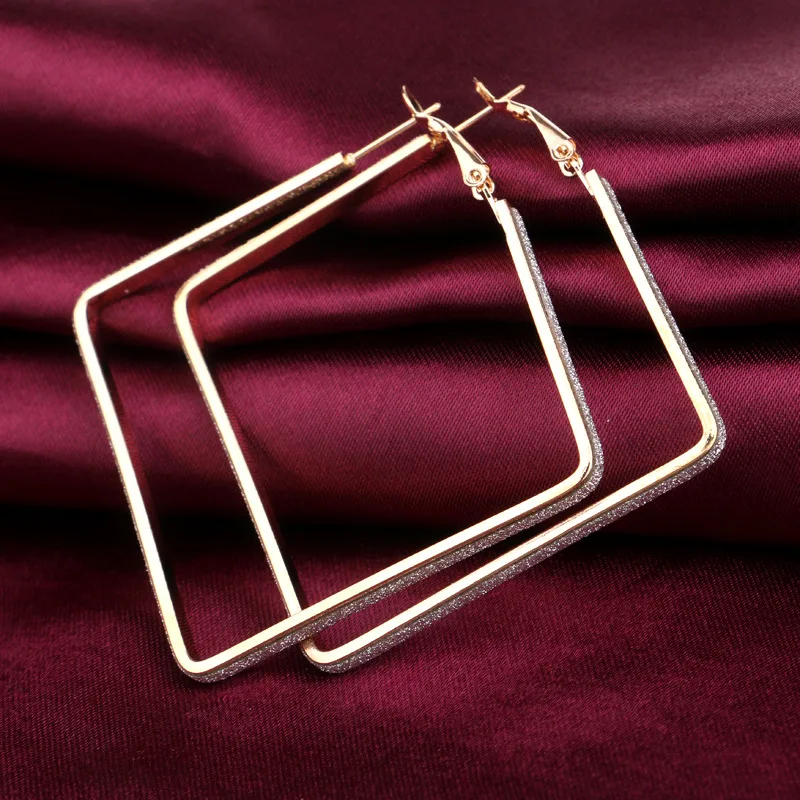 

Rhombus Loop Big Circle Hoop Earrings for Women Lady Girls Fashion Jewelry Large Big Hoop Earrings