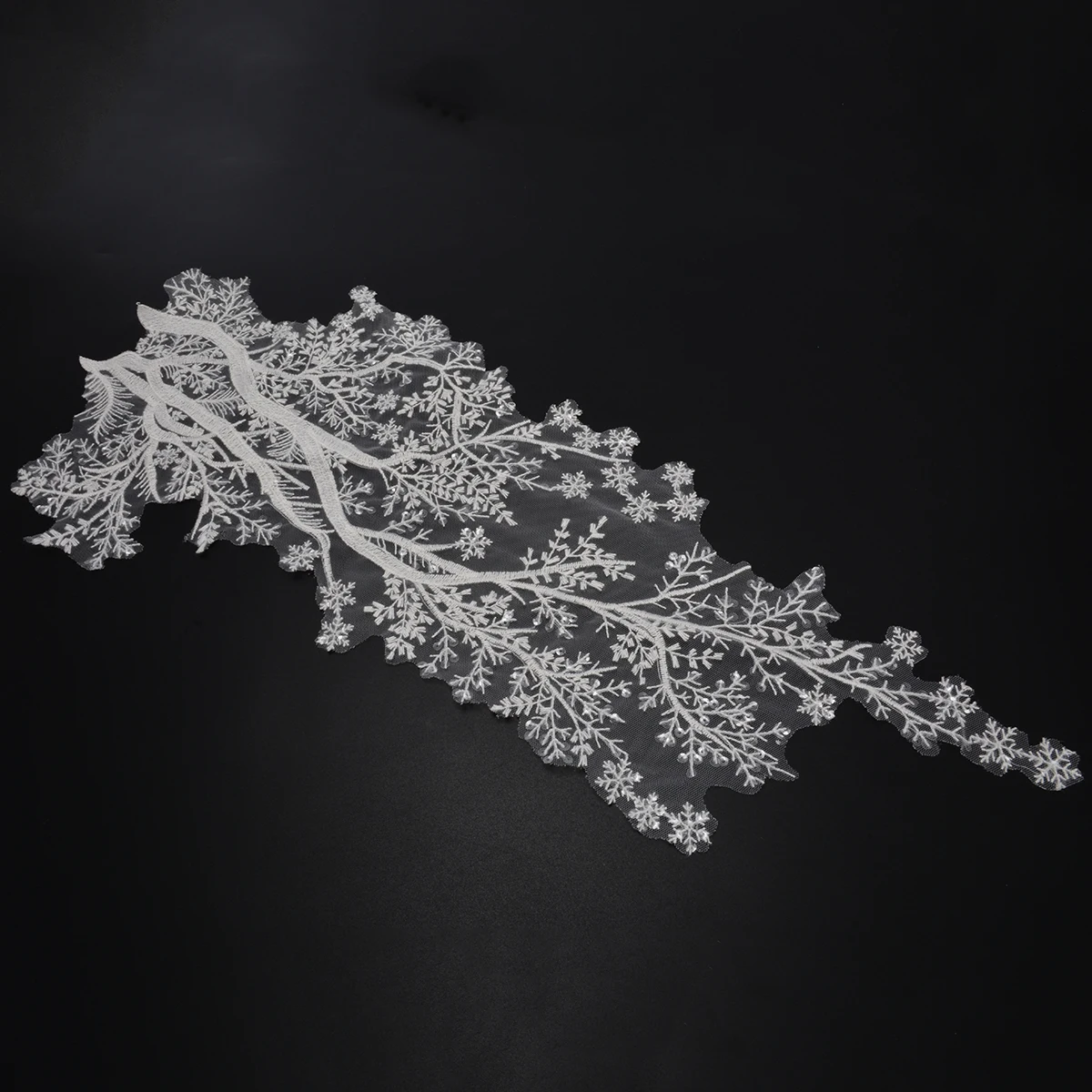 New Style Bridal Lace Applique Embroidery Motif Trim Fashionable DIY Applique for Wedding Dress Home Decoration 510x240mm