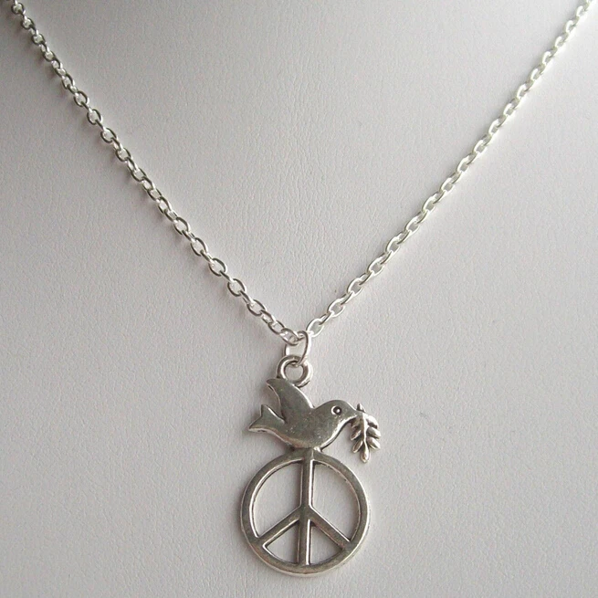 Подвеска пацифик серебро. Серебряная подвеска пацифик. Кулон пацифик. Пацифик медальон. Кольцо пацифик.