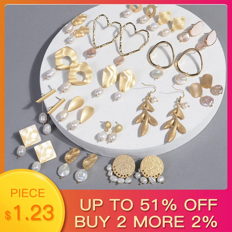 

SHUANGR Fashion Korean Freshwater Pearl Drop Earrings for Women girls Gold Color Dangle Earrings Jewelry Birthday Gifts Brincos